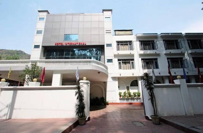 Hotel International Srinagar Luaran gambar