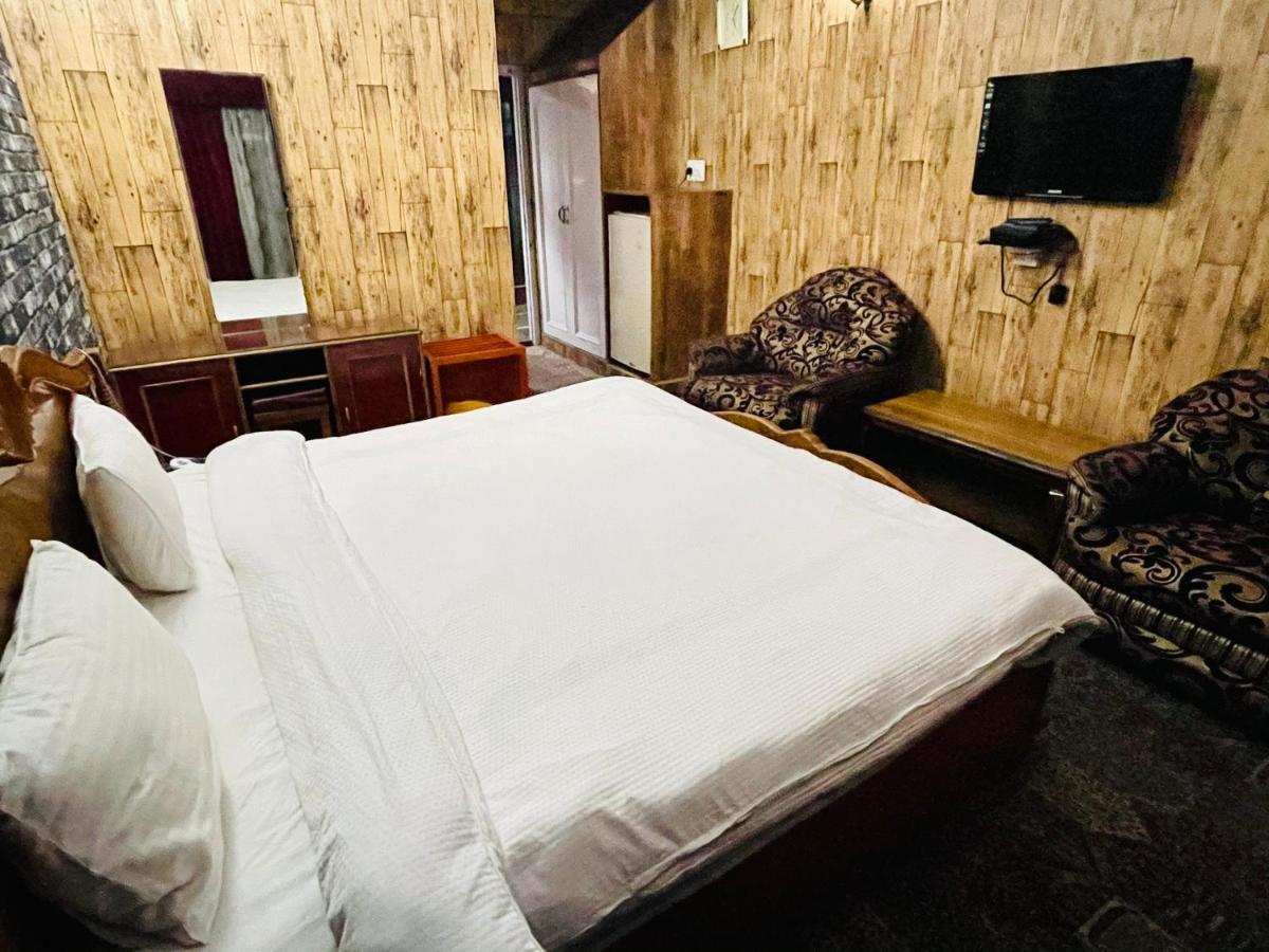 Hotel International Srinagar Luaran gambar