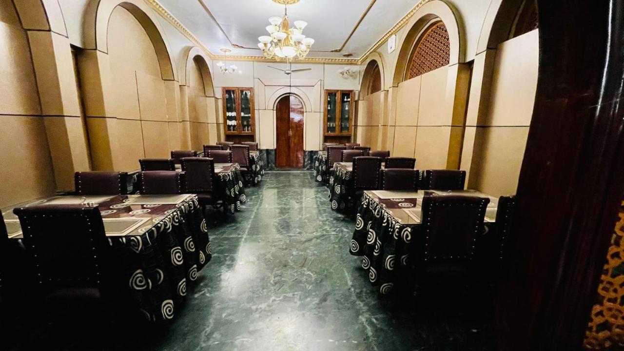 Hotel International Srinagar Luaran gambar