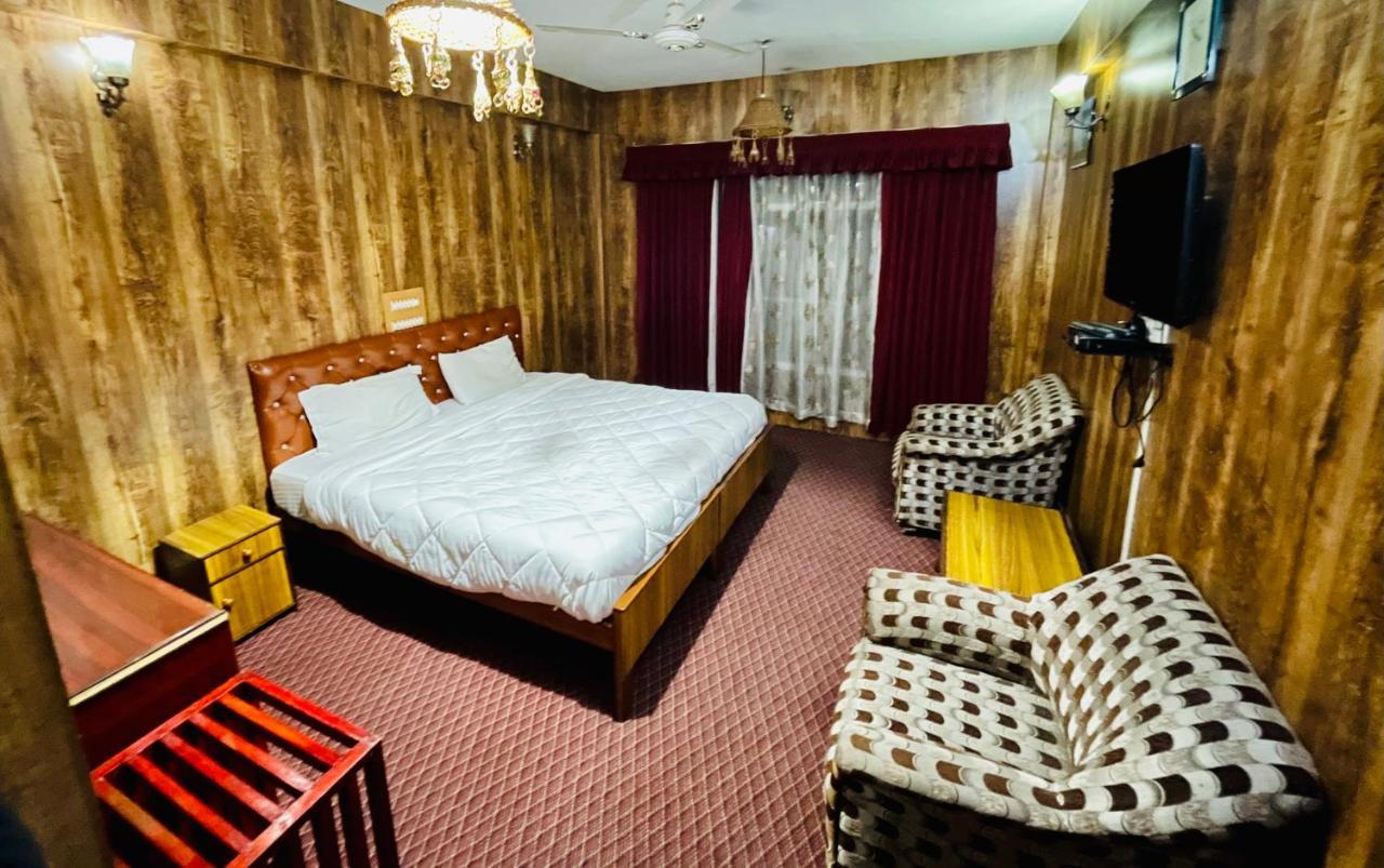 Hotel International Srinagar Luaran gambar