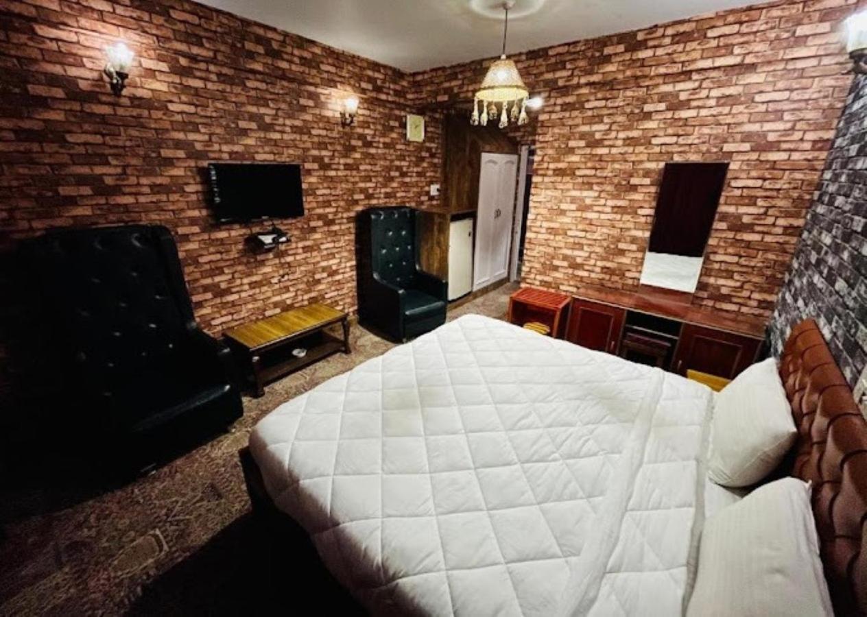 Hotel International Srinagar Luaran gambar