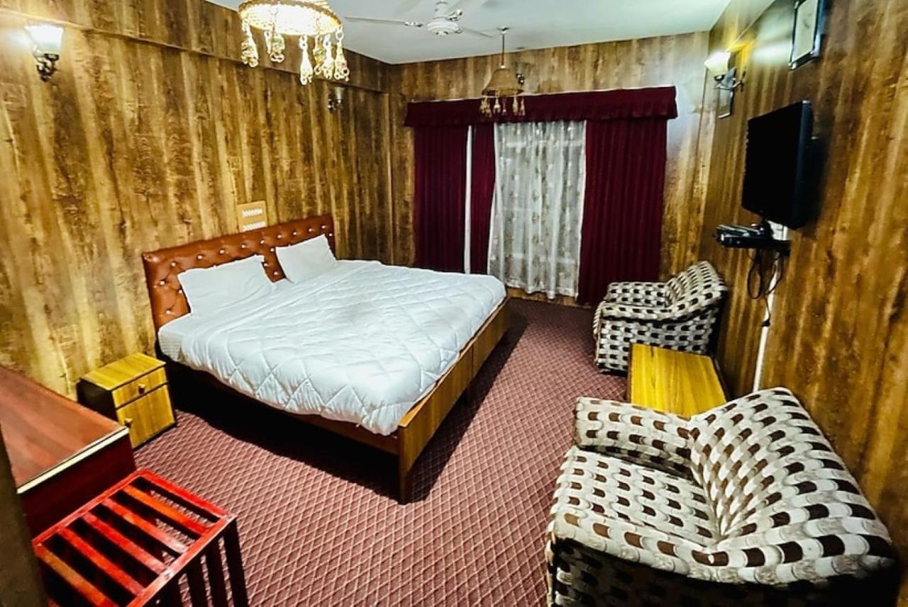 Hotel International Srinagar Luaran gambar